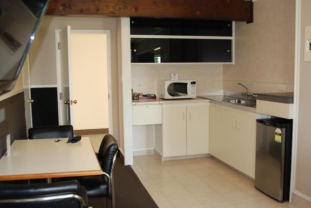 Fountain City Motor Inn Хамилтън Екстериор снимка