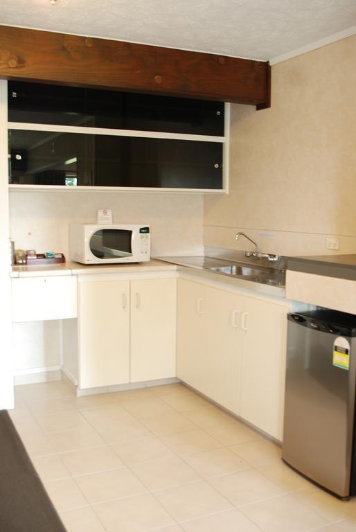 Fountain City Motor Inn Хамилтън Екстериор снимка